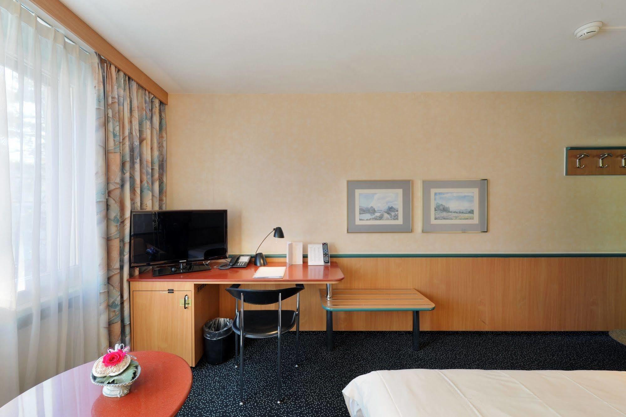The Guests' House Hotel Zurich Exterior photo